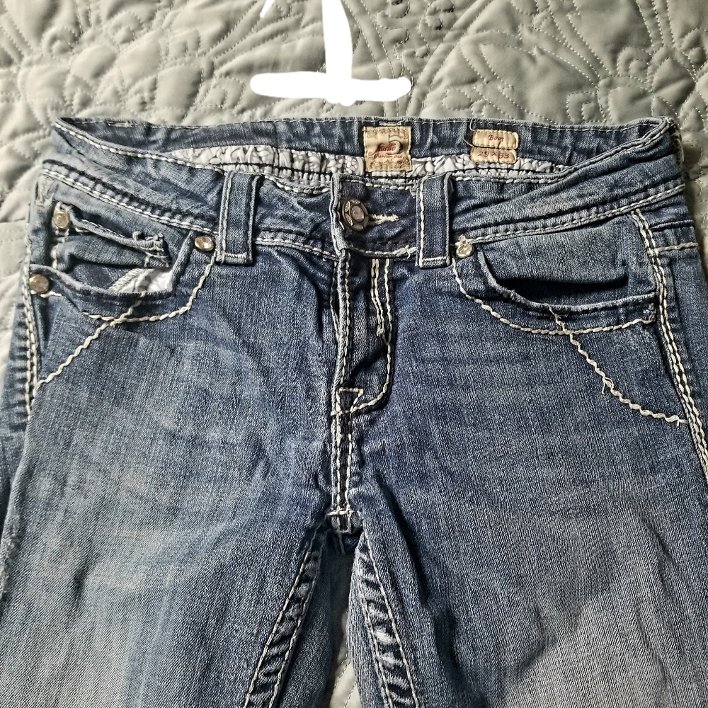 Jean's - Picture 2 of 3